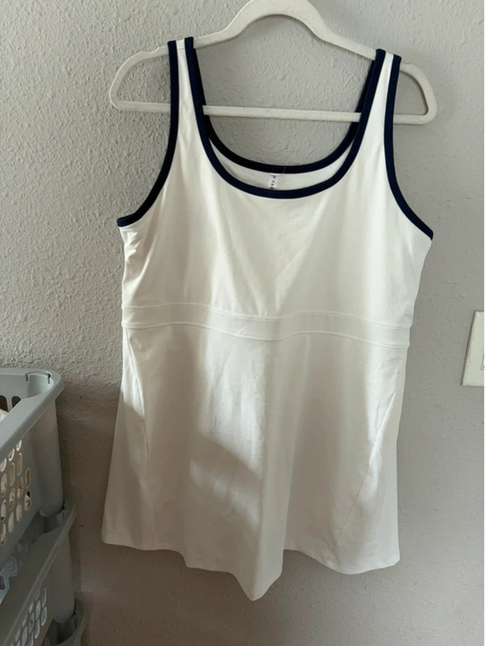 Fabletics cream/navy dress with built in romper size XXL/1X. On the shorter end